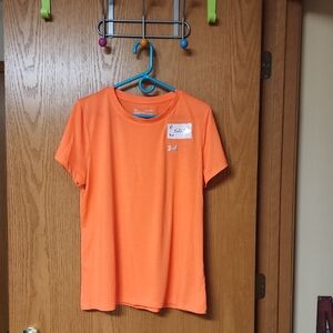 Under Armour womens Bright Orange Tee Xl  number 5206